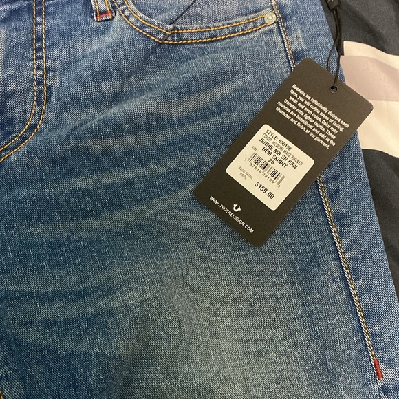 JENNIE MID RISE SUPER T SKINNY JEAN - Picture 2 of 4